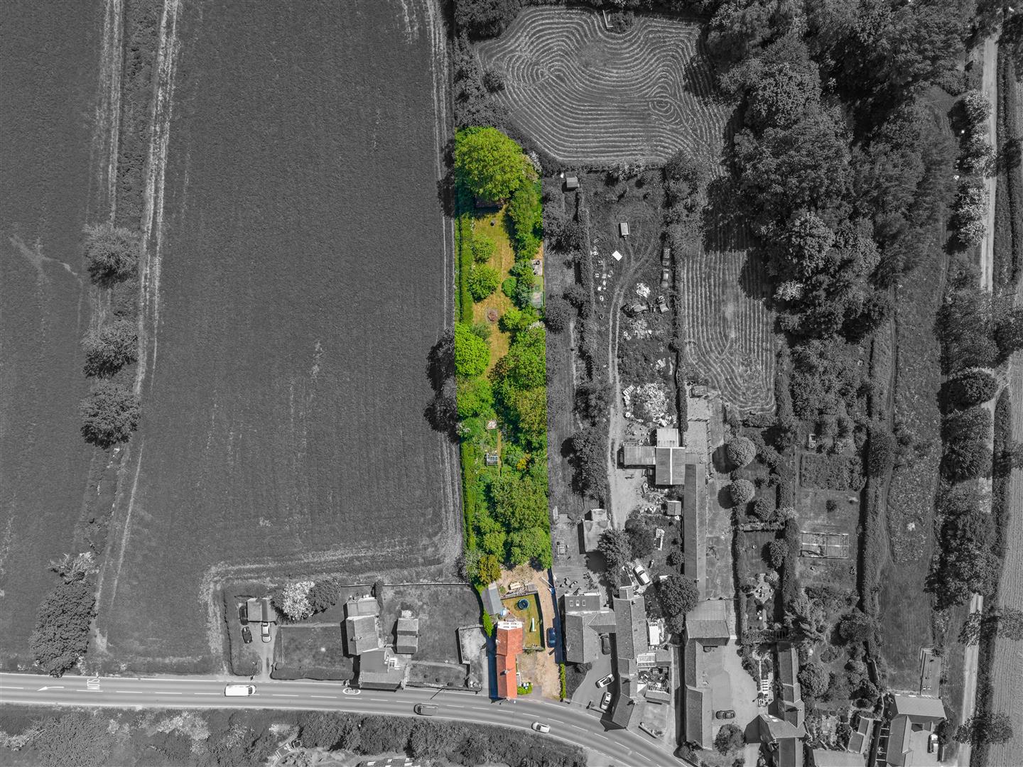 Main Street, Upton, Newark